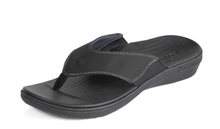 Load image into Gallery viewer, PowerStep® ArchWear Men's Sandals